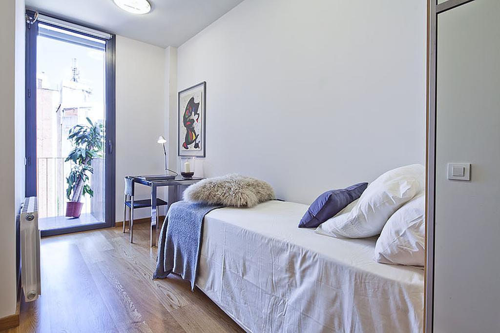 Apartment Barcelona Rentals - Pool Terrace In City Center Exterior photo